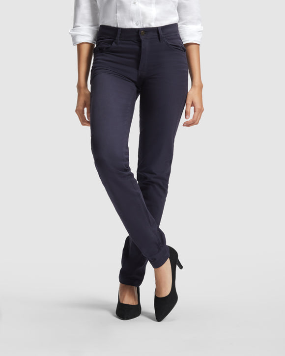 9107 Pantalon largo Hilton